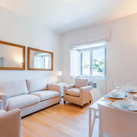 Apartment With Magnificent View Rome