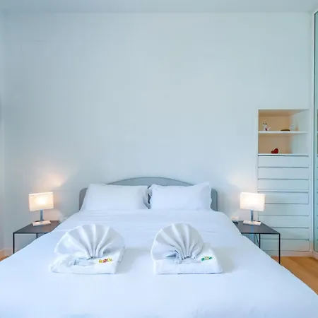 Apartment With Magnificent View *