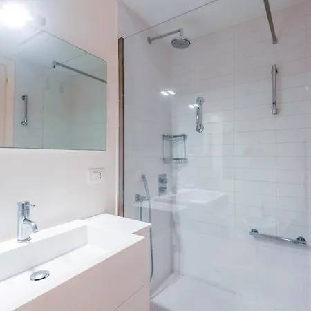 Apartament With Magnificent View *